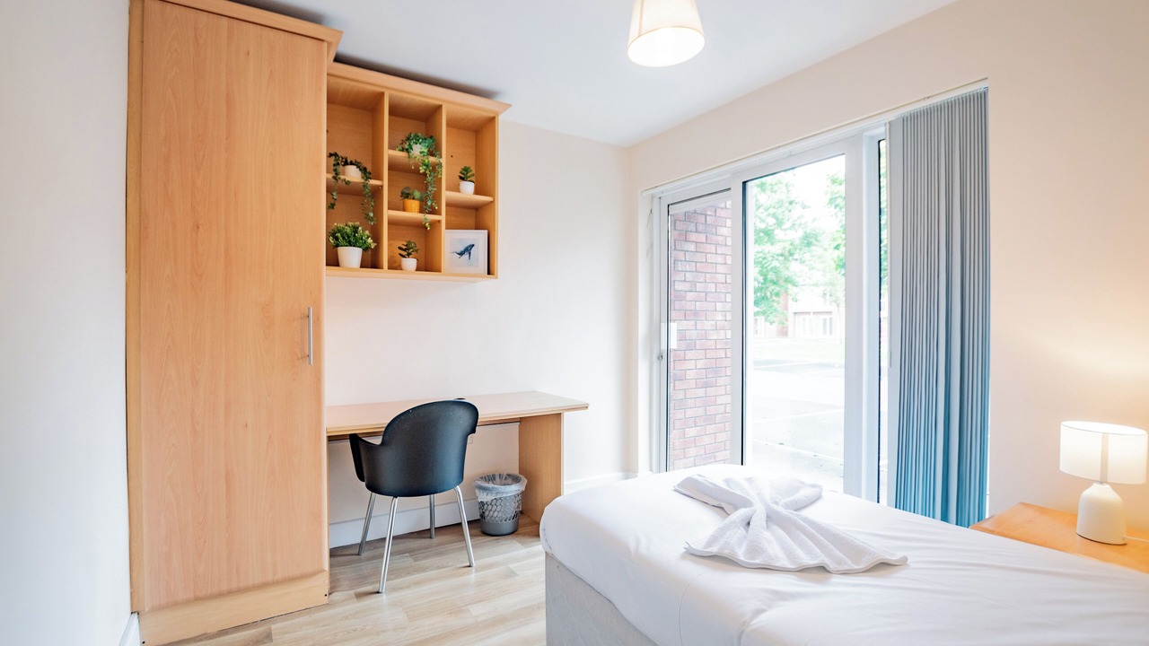 Photo of Bedroom in Limerick City Centre