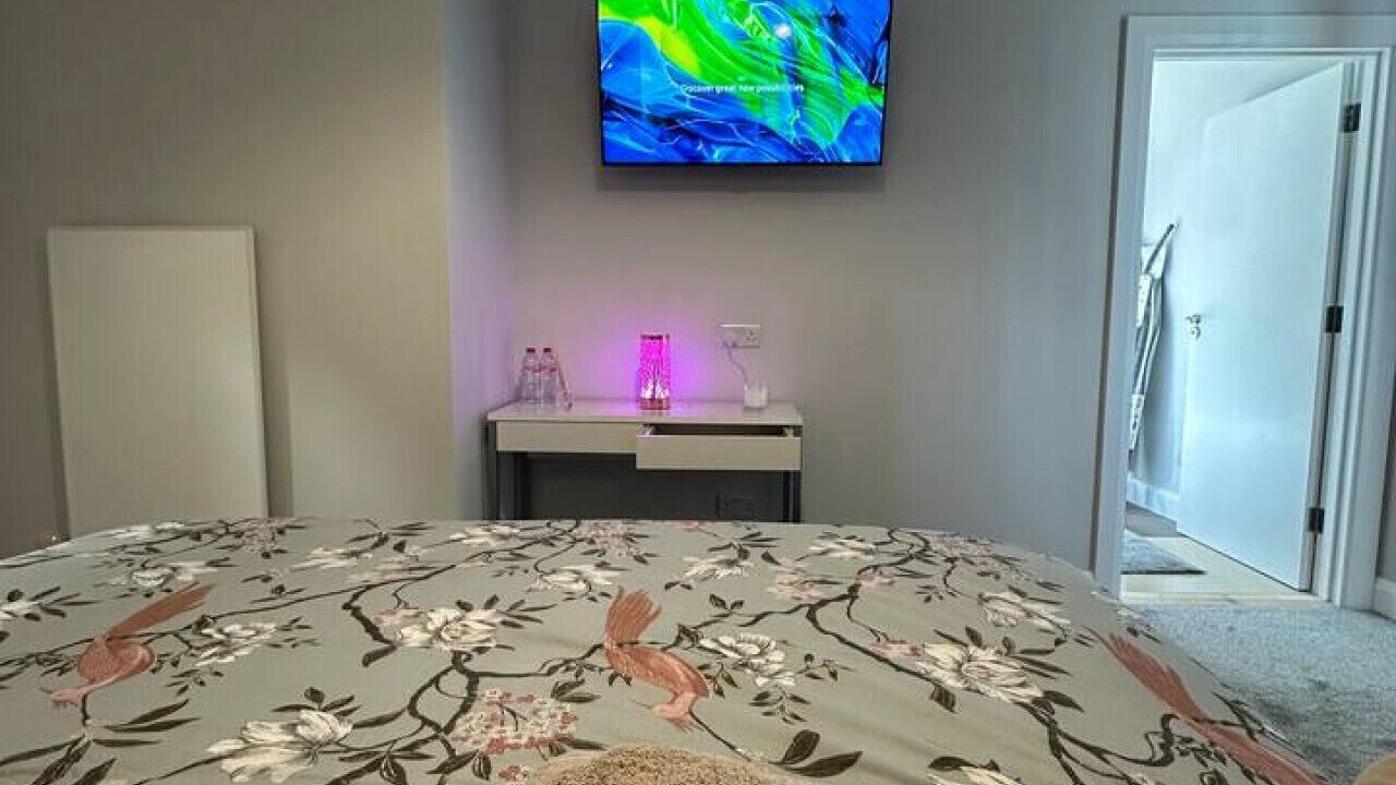 Photo of Bedroom in Ballinderreen