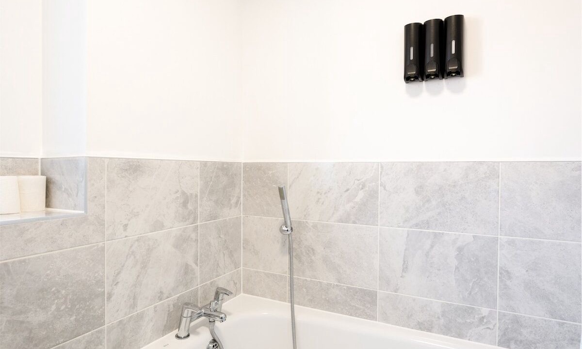 Photo of Bathroom in Old St Mellons