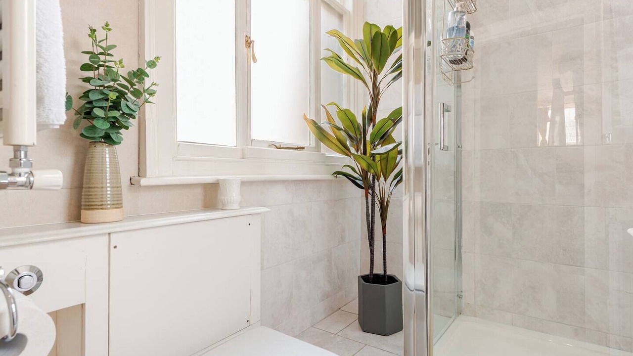 Photo of Bathroom in Warwick