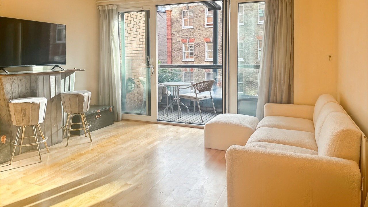 Photo of Livingroom in Fitzrovia