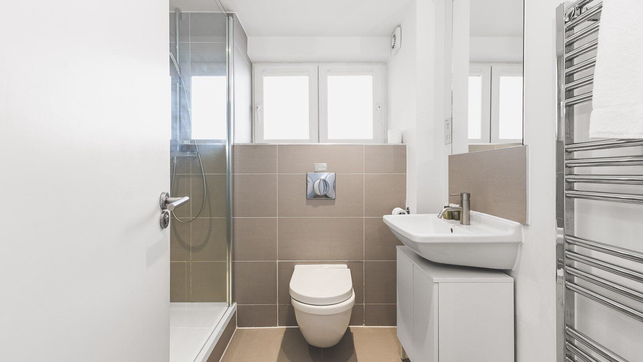 Photo of Bathroom in Warwick