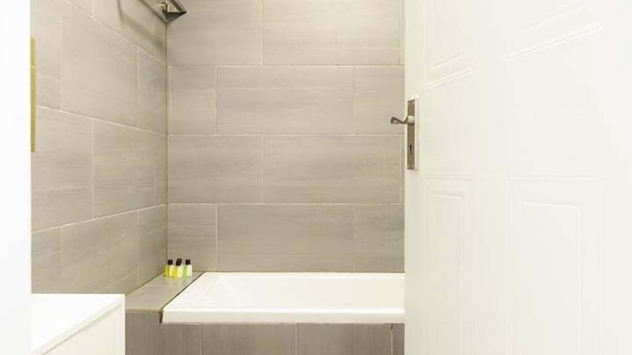 Photo of Bathroom in City Centre Dublin