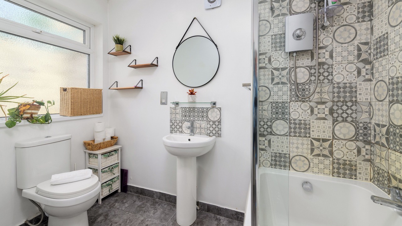 Photo of Bathroom in Penarth