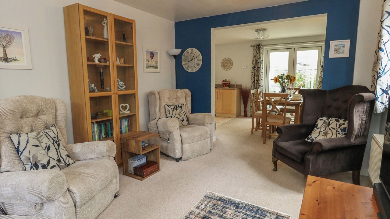 Photo of Livingroom in Holworth