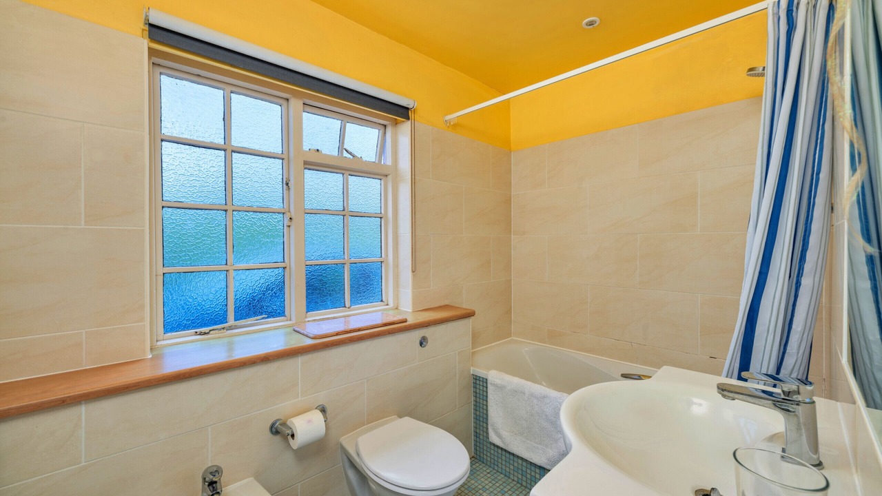 Photo of Bathroom in Bude