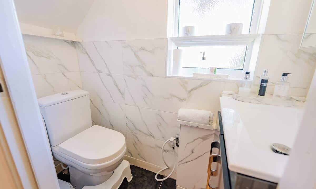 Photo of Bathroom in Pentwyn