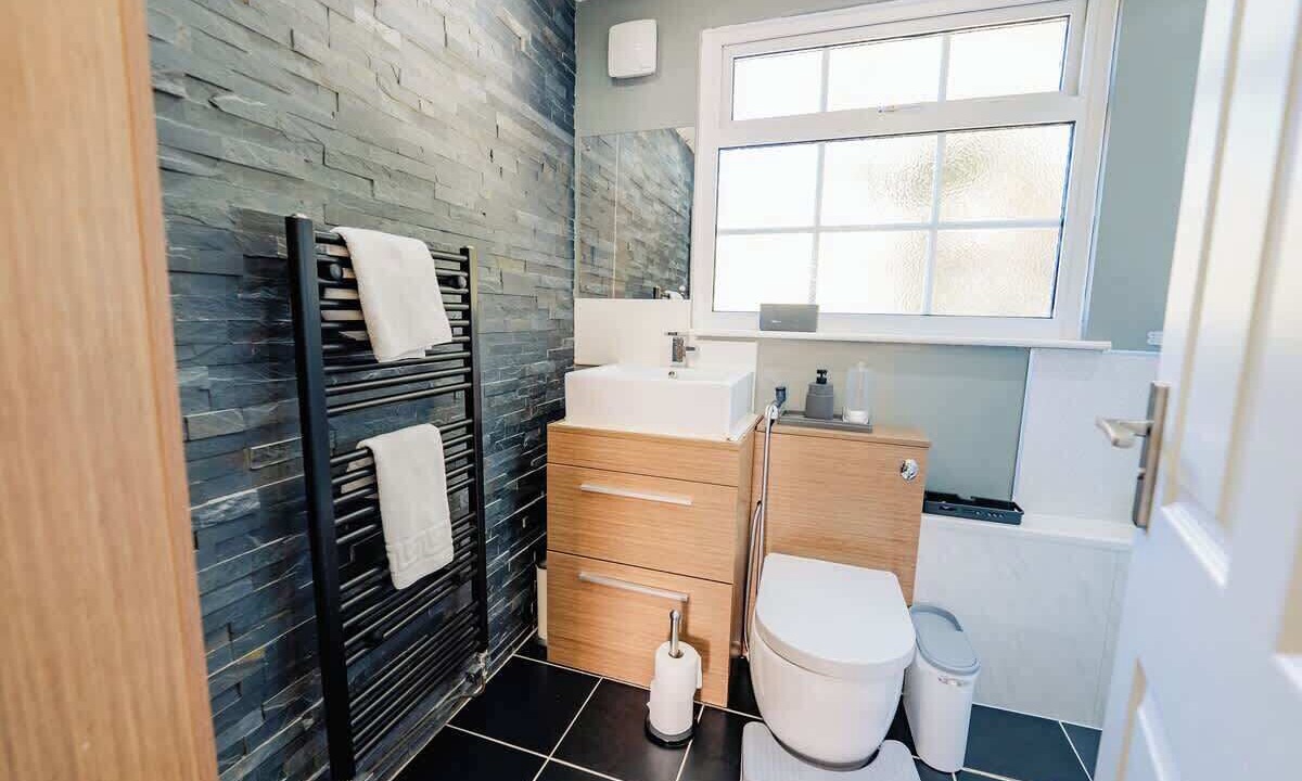 Photo of Bathroom in Pentwyn