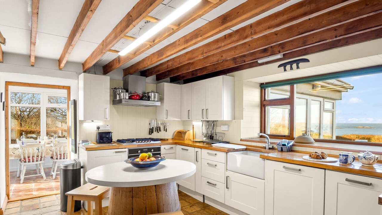 Photo of Kitchen in Glassillaun