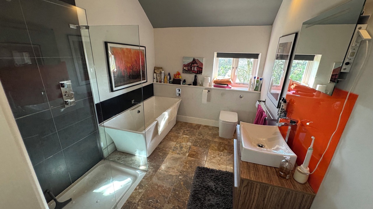 Photo of Bathroom in Woolverton
