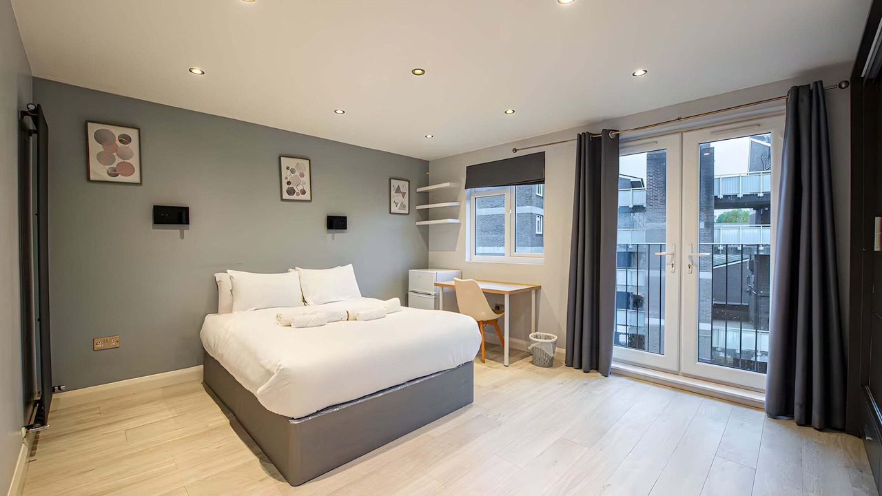 Photo of Bedroom in Camberwell