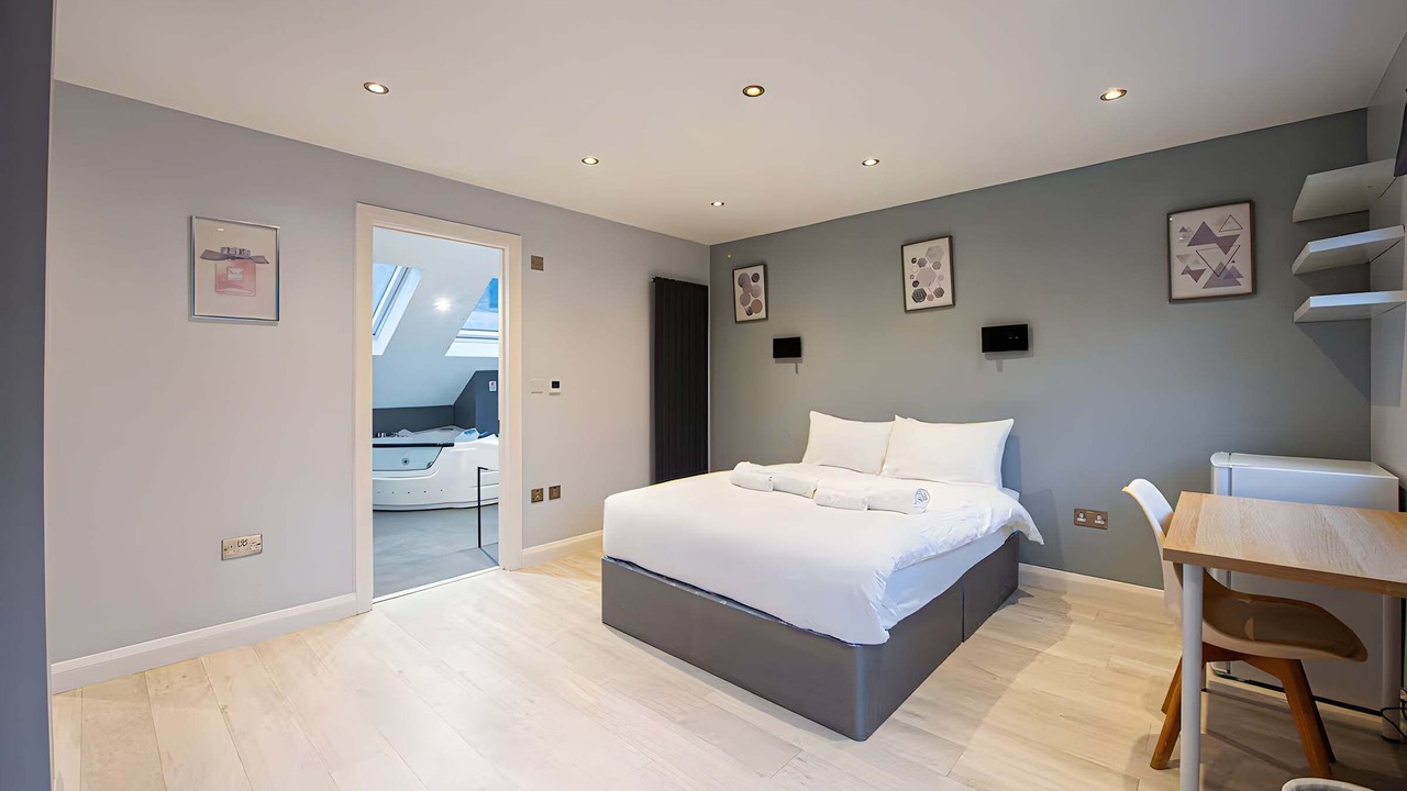 Photo of Bedroom in Camberwell