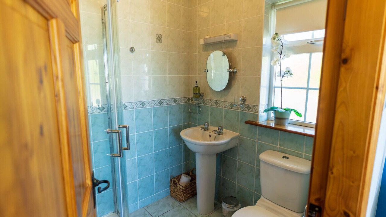 Photo of Bathroom in Knightstown