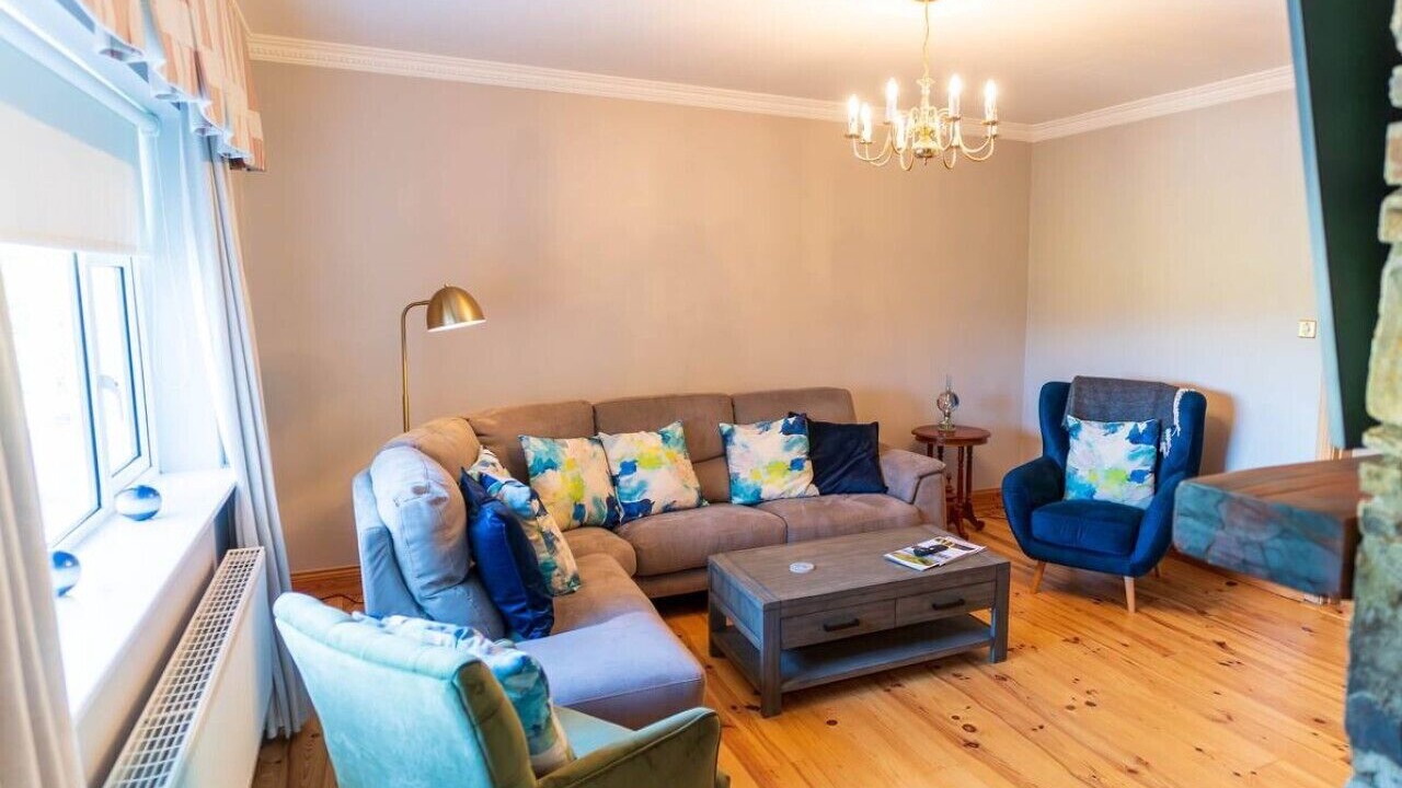 Photo of Livingroom in Waterville