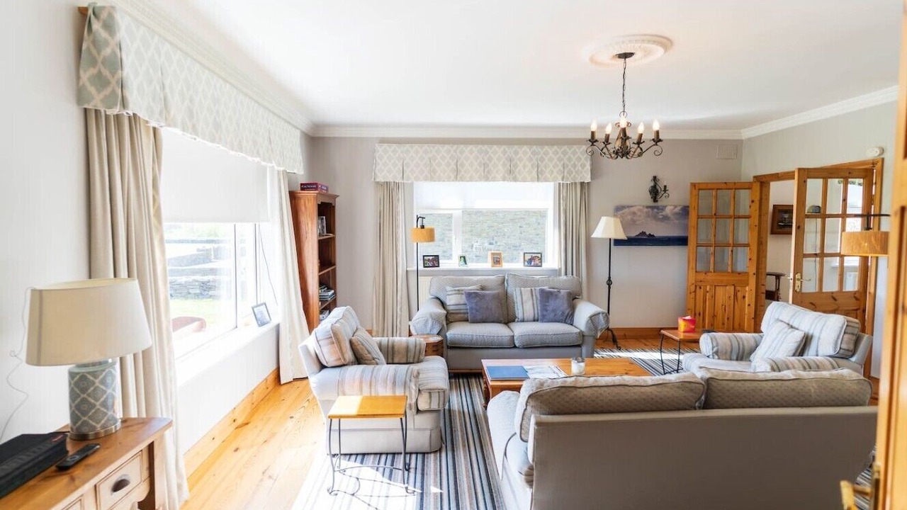 Photo of Livingroom in Waterville