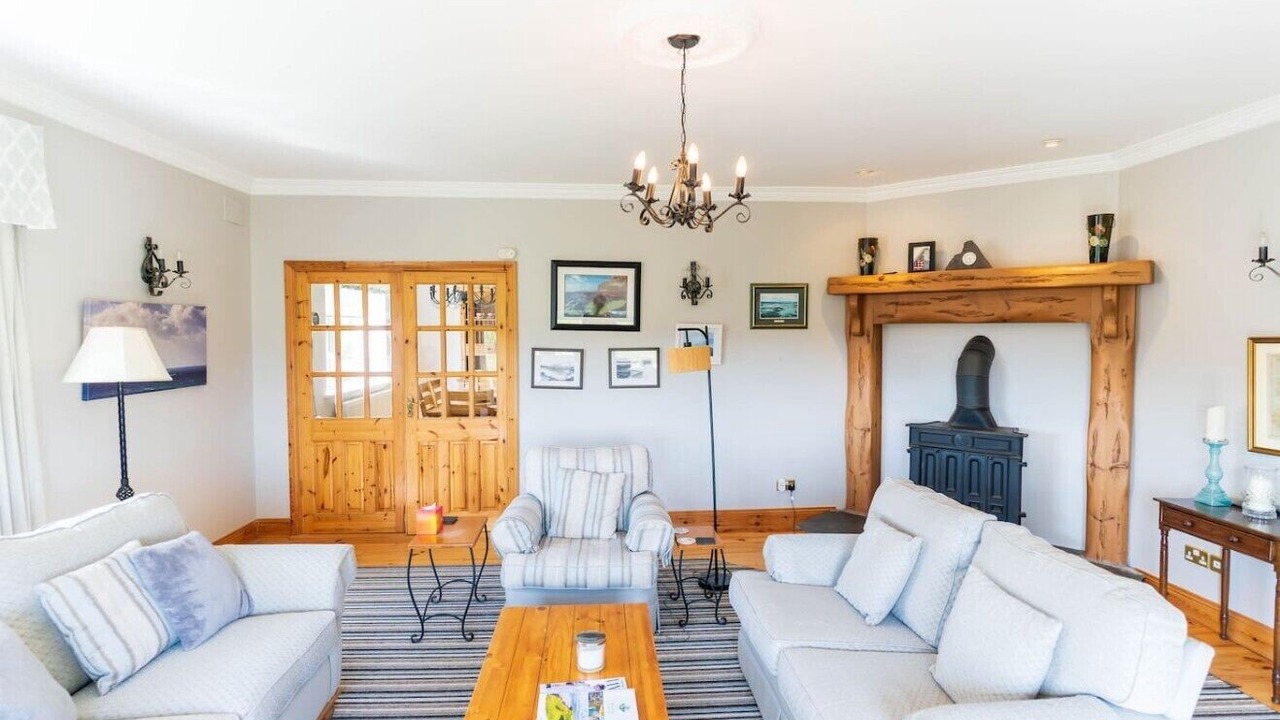 Photo of Livingroom in Waterville