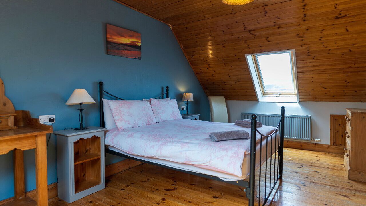 Photo of Bedroom in Portmagee