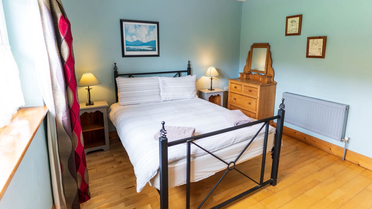 Photo of Bedroom in Portmagee