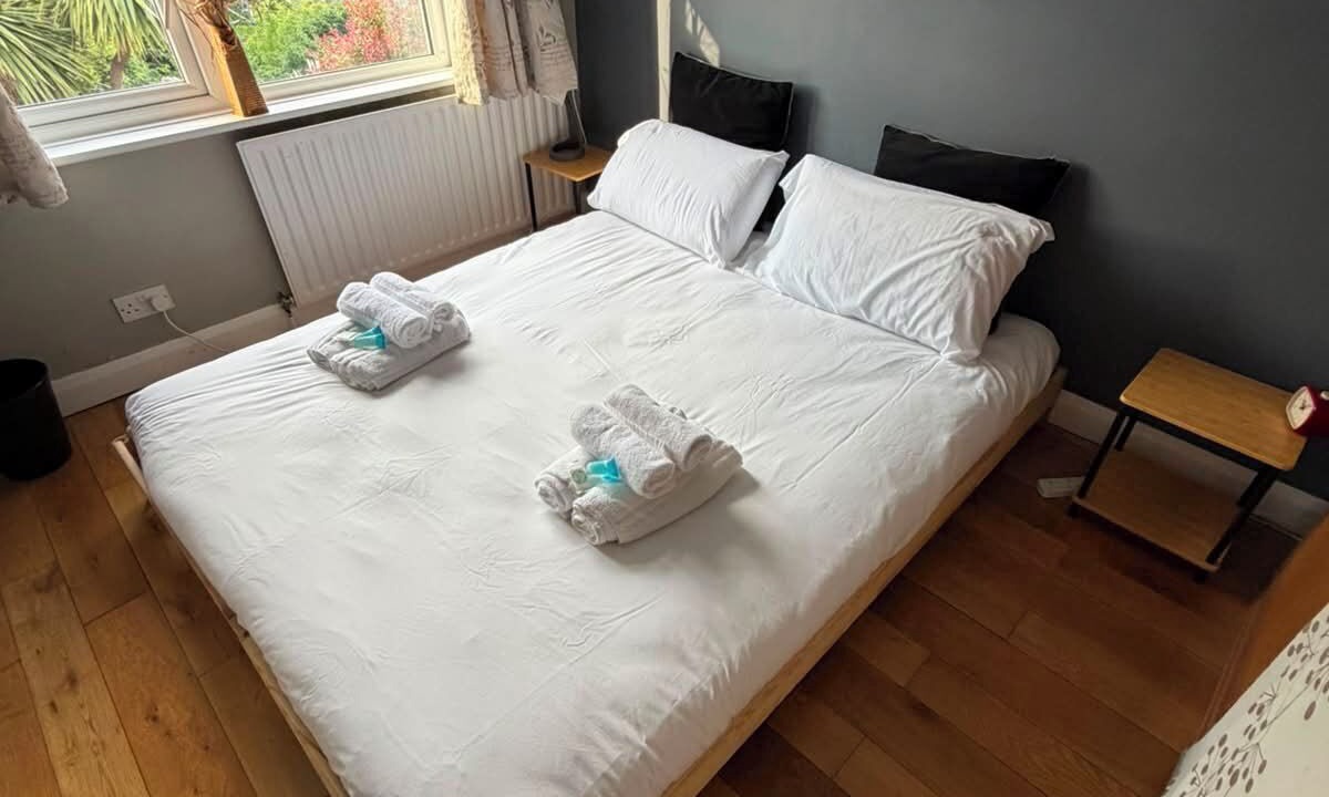 Photo of Bedroom in Haroldʼs Cross