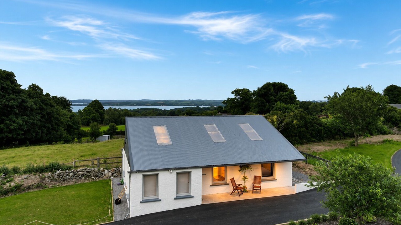 Photo of Outdoor in Garrykennedy
