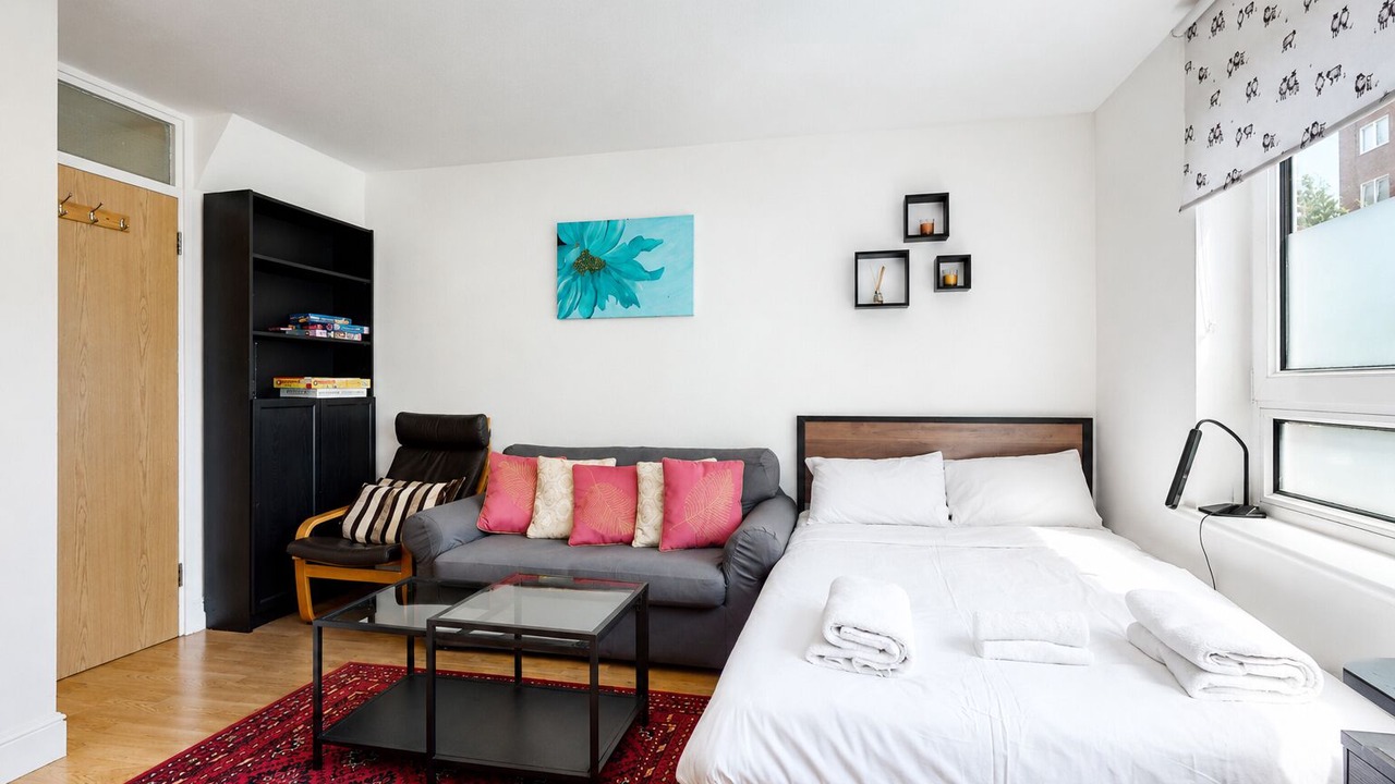 Photo of Bedroom in Hammersmith and Fulham