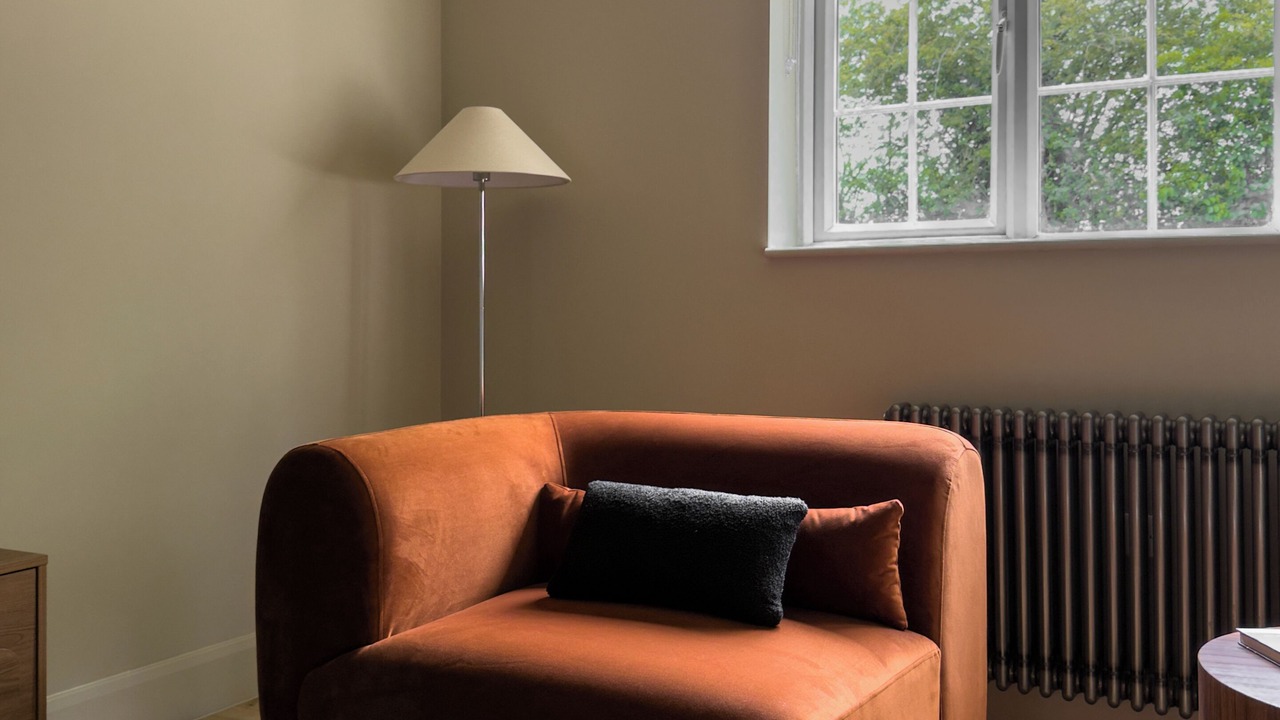 Photo of Livingroom in Tea Green