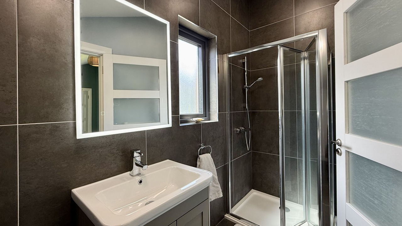 Photo of Bathroom in Roscoe