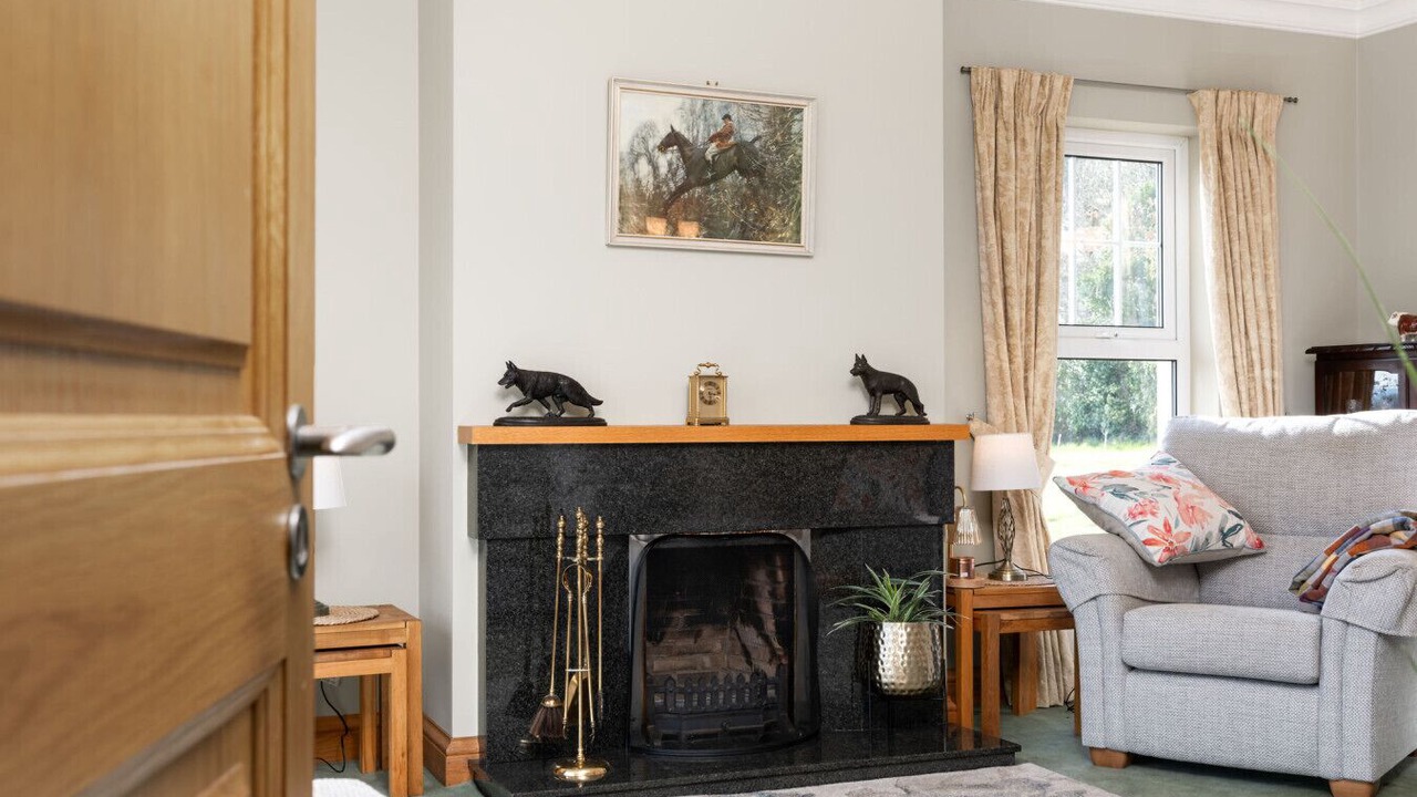 Photo of Livingroom in Coleraine