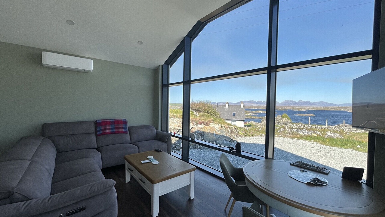 Photo of Livingroom in Callow