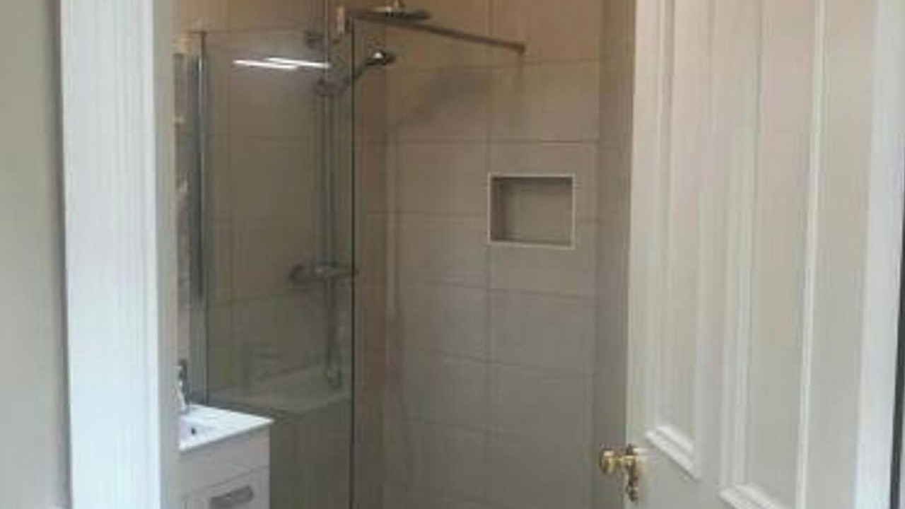 Photo of Bathroom in Cahir