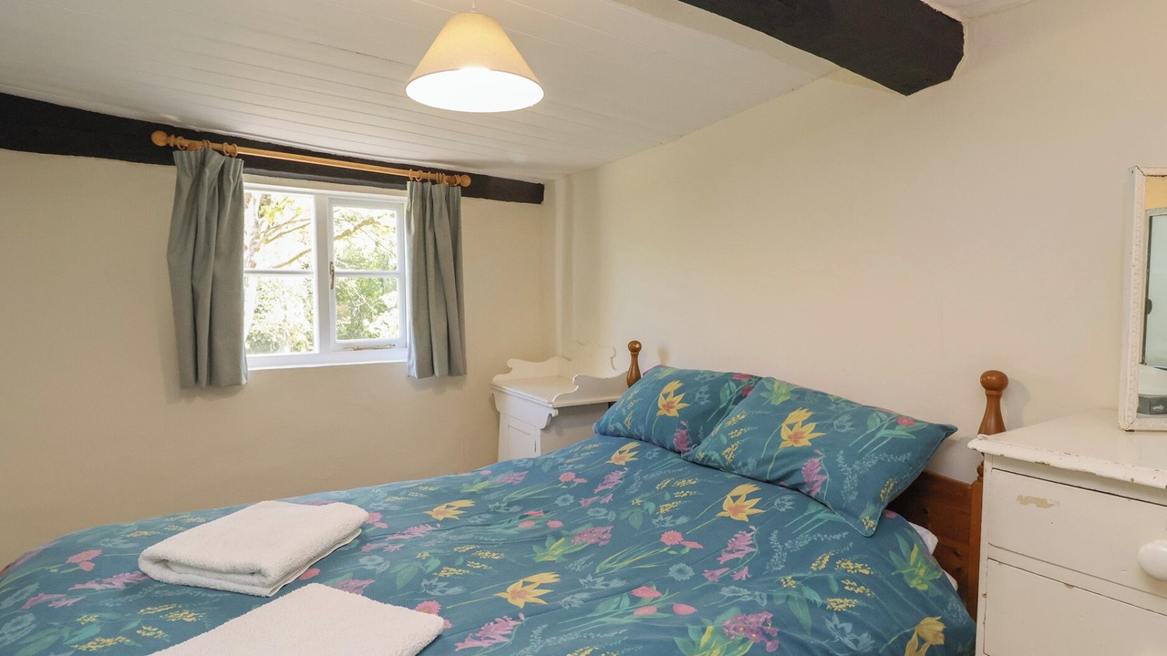 Photo of Bedroom in Dursley