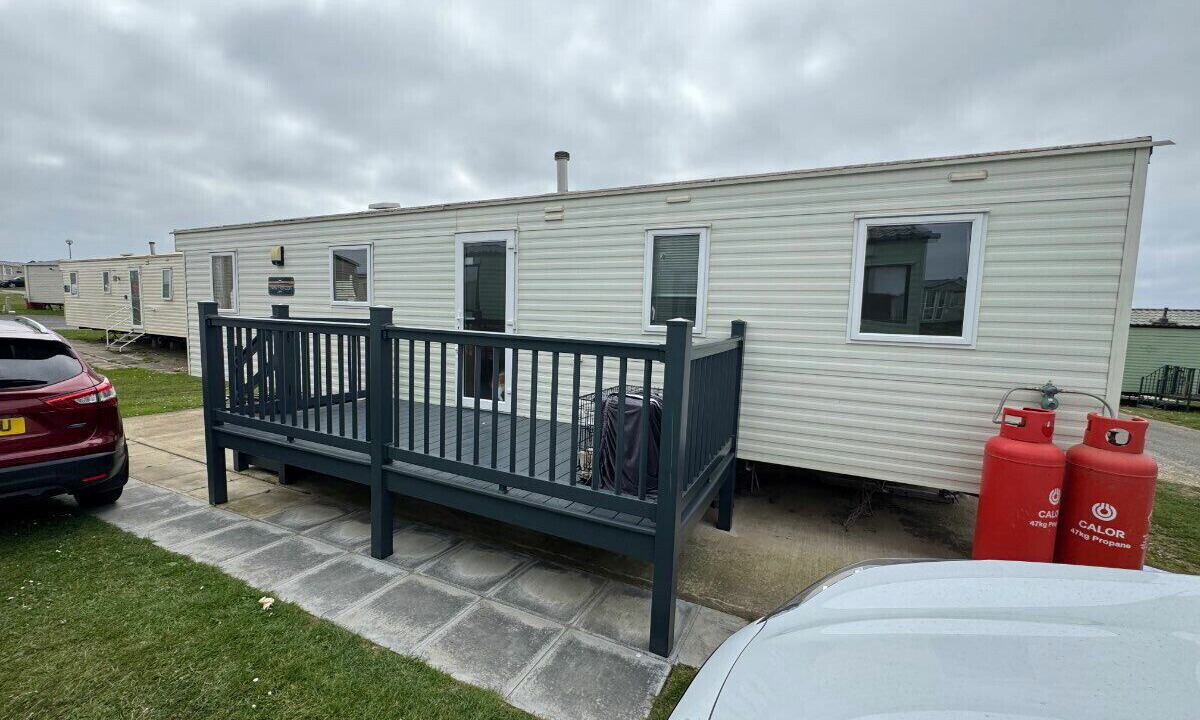 Photo of Outdoor in Buckton