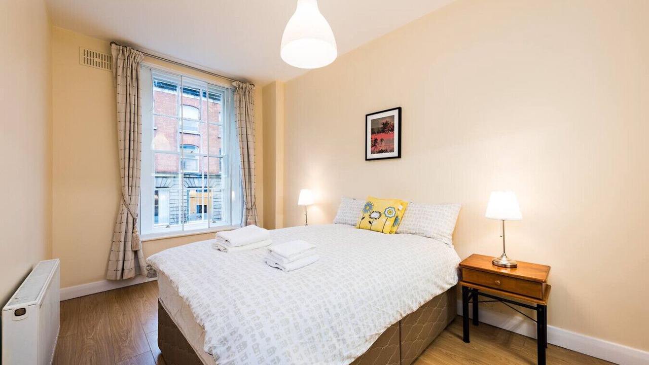 Photo of Bedroom in The Liberties