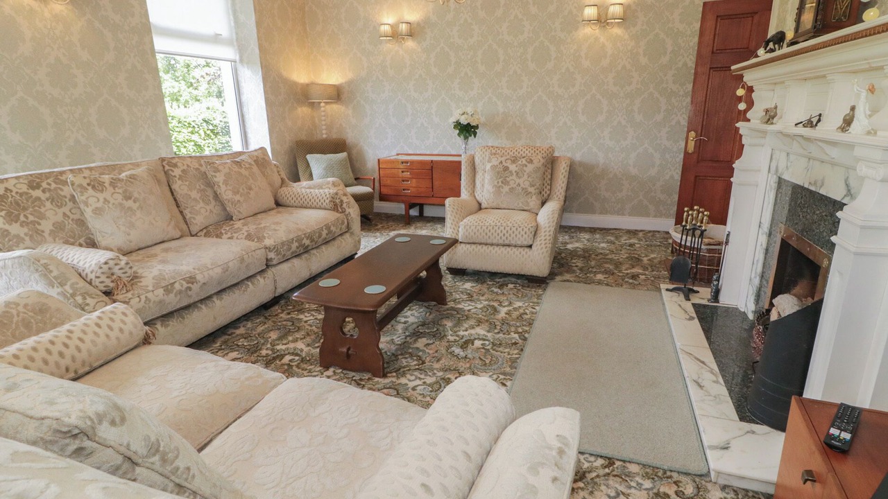 Photo of Livingroom in Omagh
