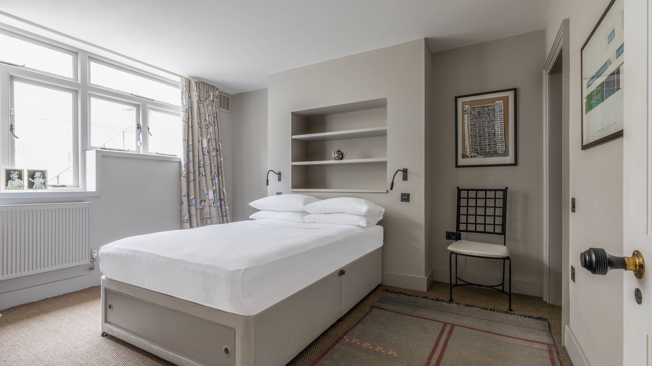 Photo of Bedroom in Pimlico