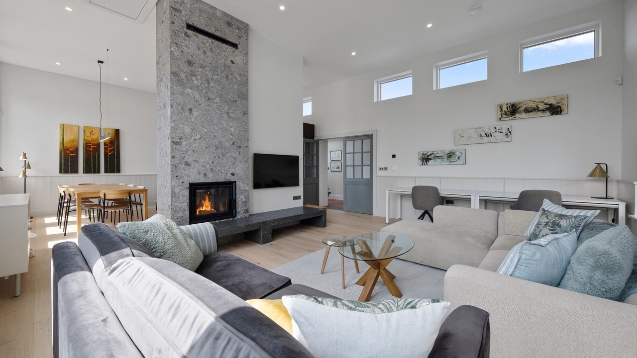 Photo of Livingroom in Shanavooneen