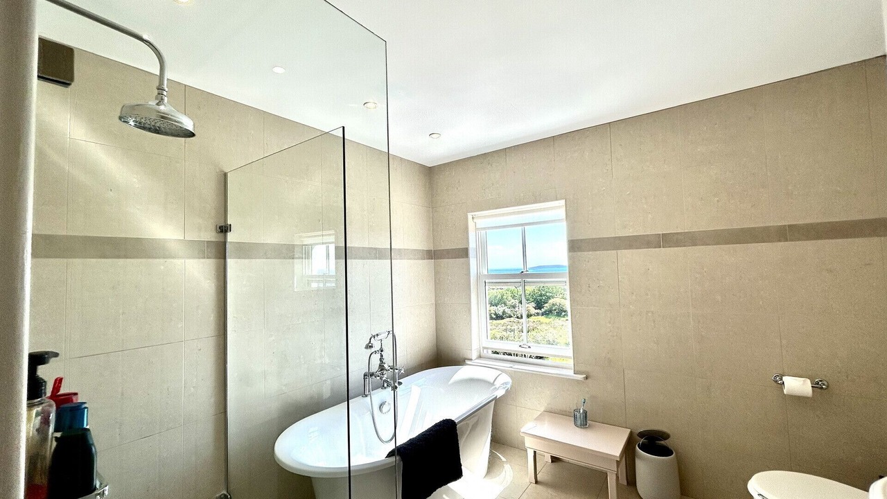 Photo of Bathroom in Roundstone