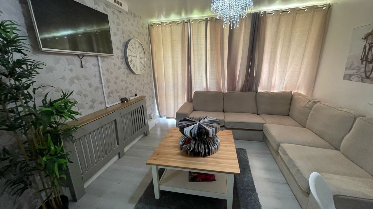 Photo of Livingroom in Eltham