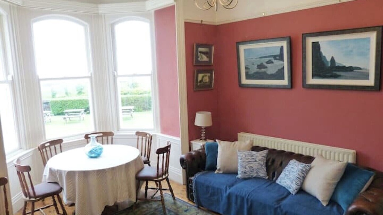 Photo of Livingroom in Coleraine