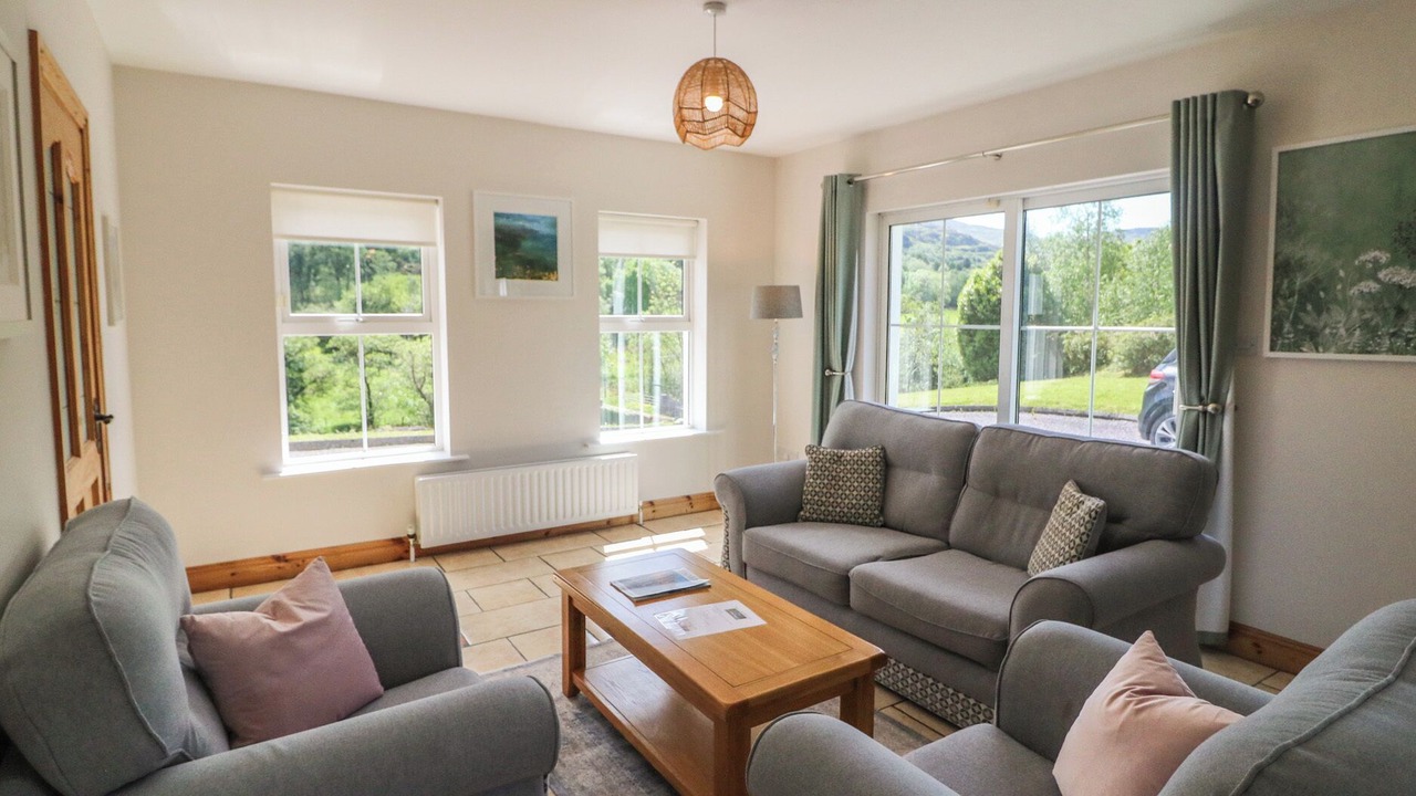Photo of Livingroom in Ardnatrush
