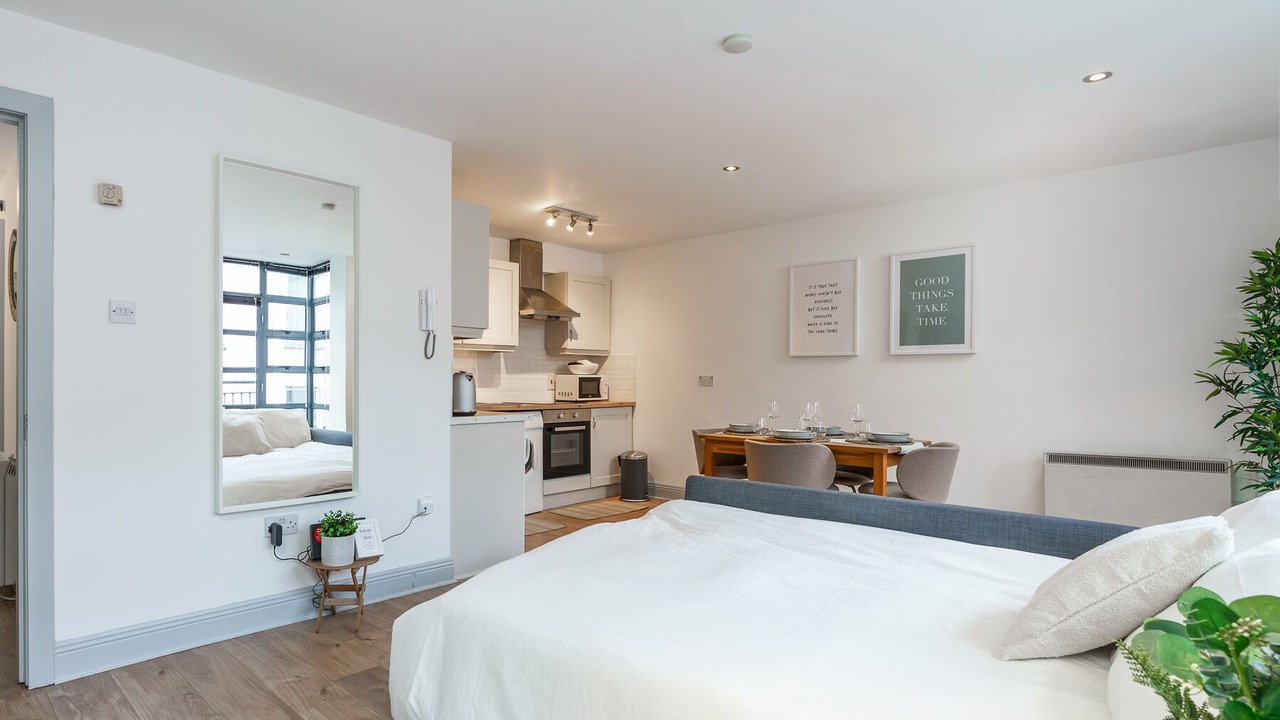 Photo of Bedroom in City Centre Dublin