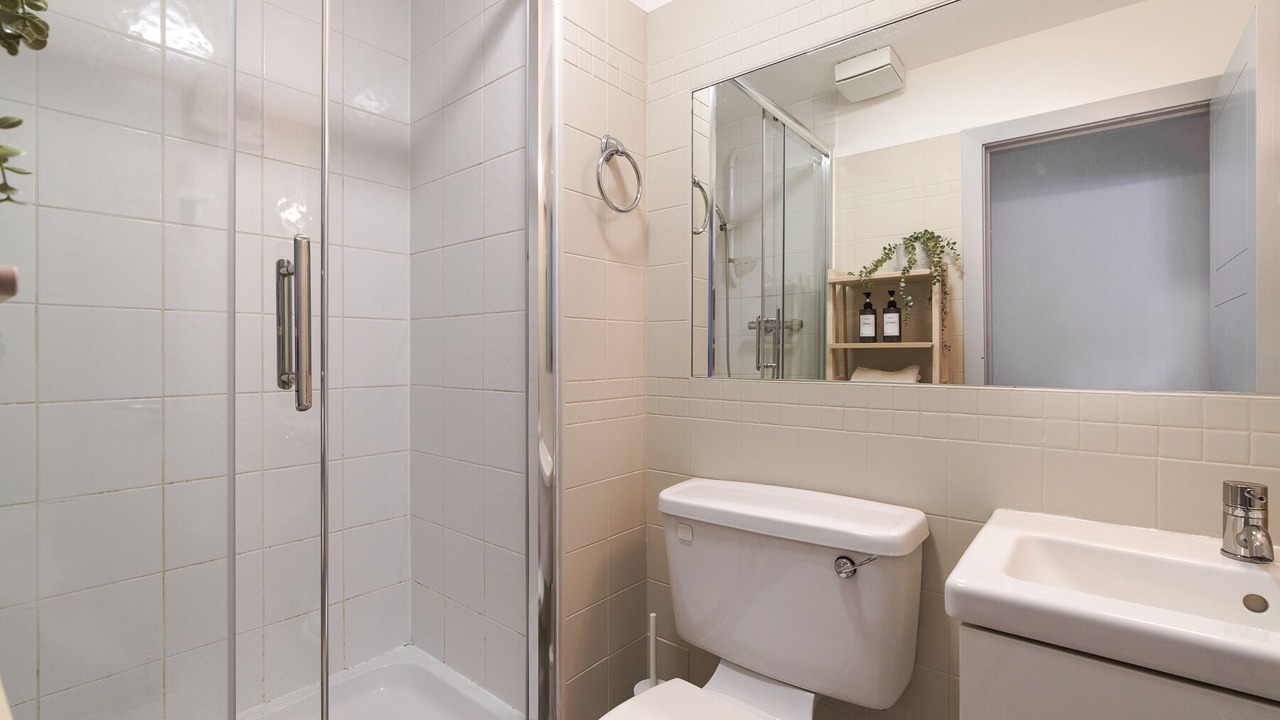 Photo of Bathroom in City Centre Dublin