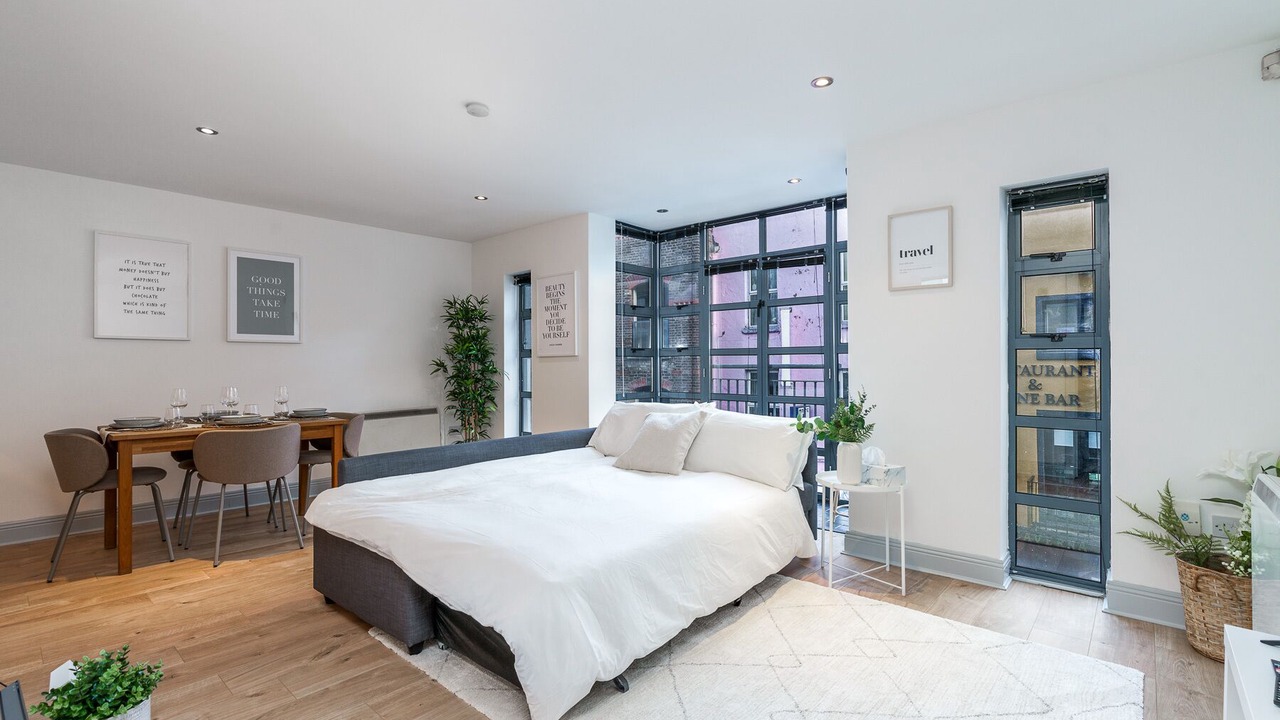 Photo of Bedroom in City Centre Dublin
