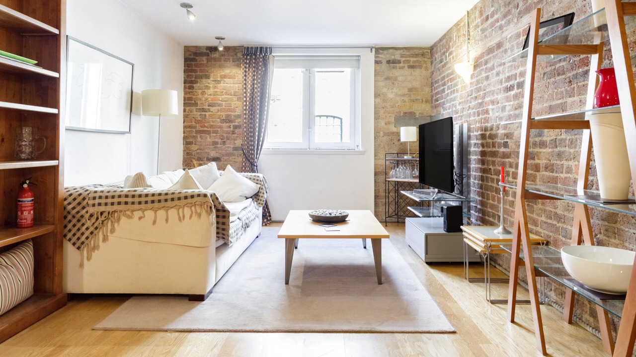 Photo of Livingroom in Cathedrals