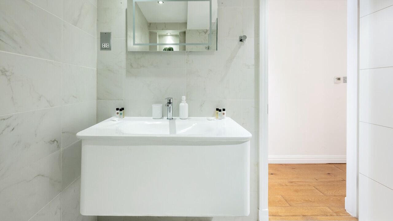 Photo of Bathroom in Covent Garden