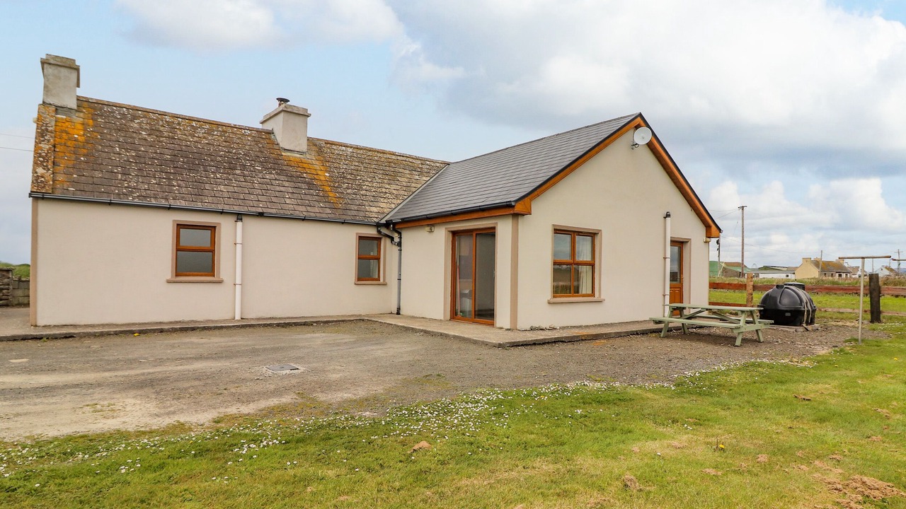 Photo of Outdoor in Creegh
