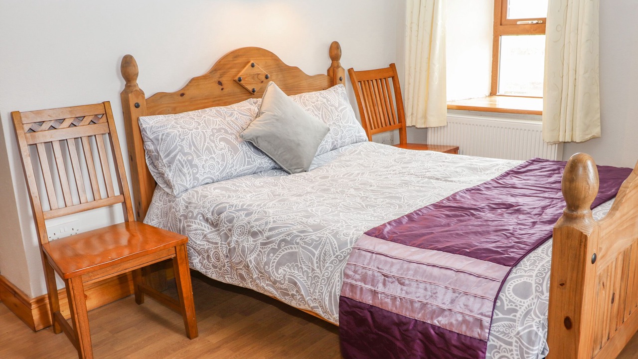 Photo of Bedroom in Creegh