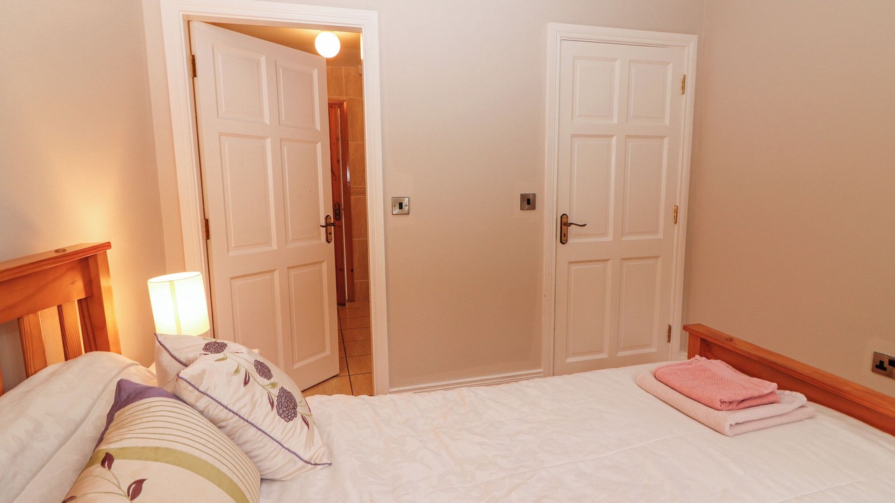 Photo of Bedroom in Leap