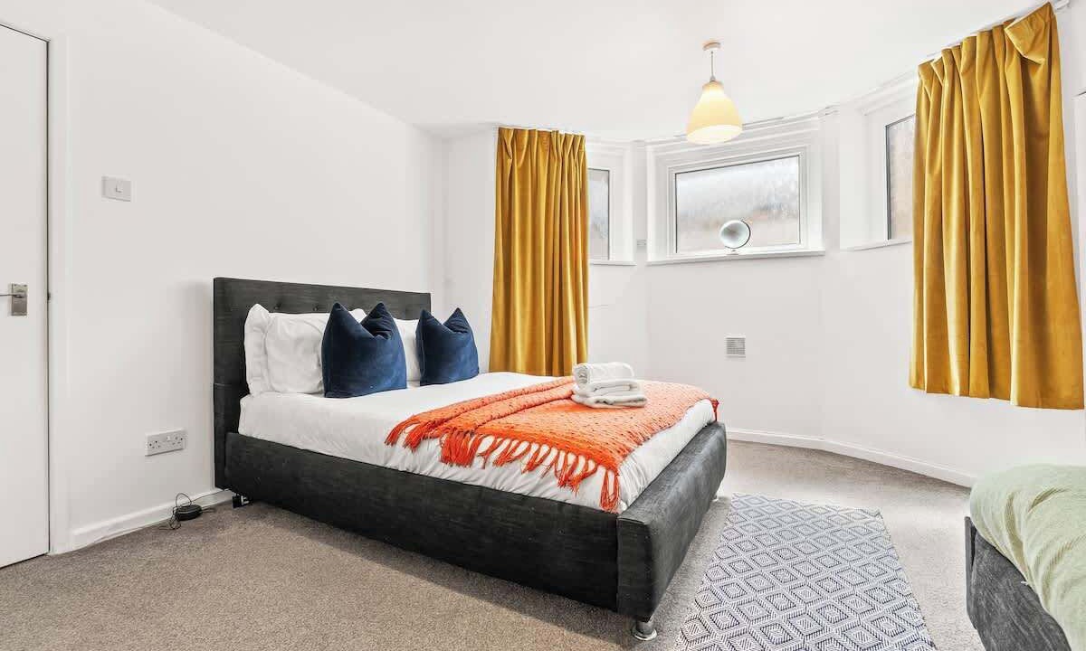 Photo of Bedroom in Newport