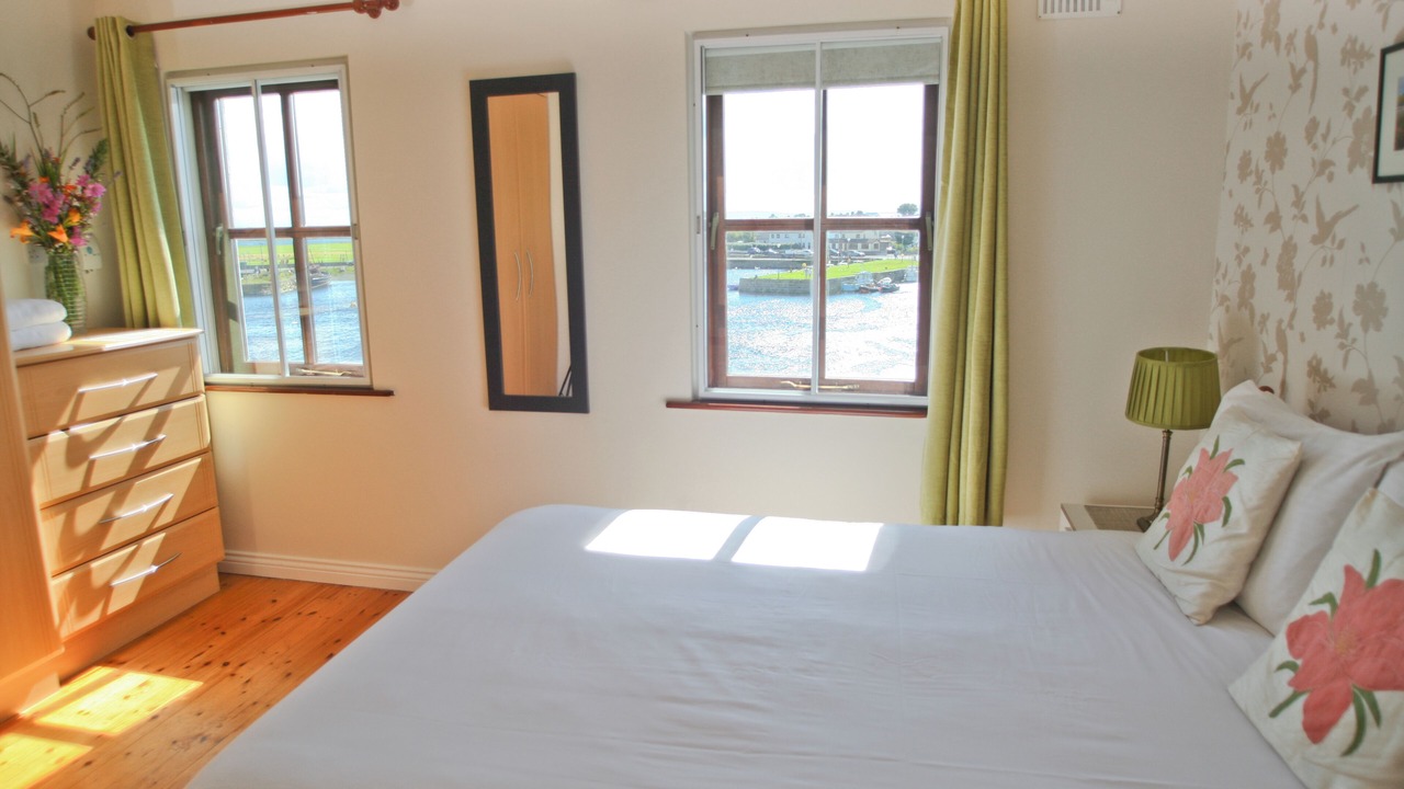 Photo of Bedroom in Galway City Centre